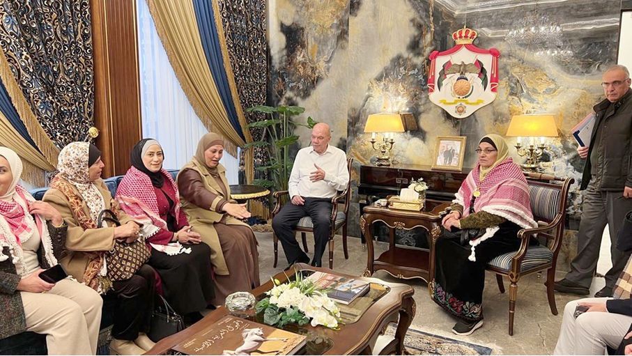 الفايز: موقف الملك ثابت بدعم الأشقاء الفلسطينيين