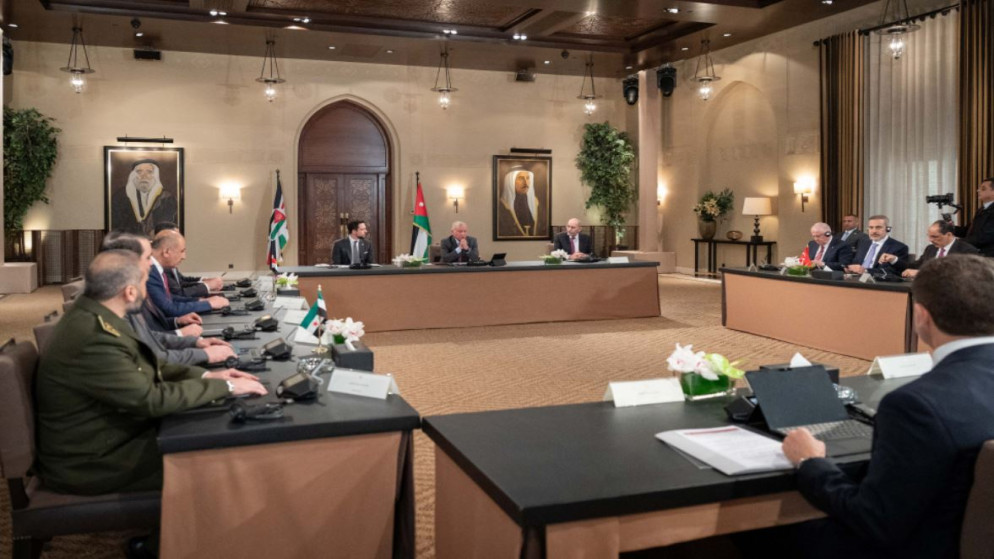 الديوان الملكي الهاشمي الملك يستقبل ممثلي الدول المشاركة في اجتماع دول الجوار السوري