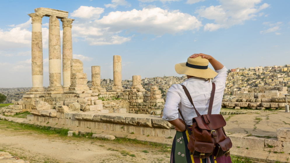 وزارة السياحة والآثار 18.4 نمو سياح المبيت وزوار اليوم الواحد من مجموع آسيا خلال شهرين