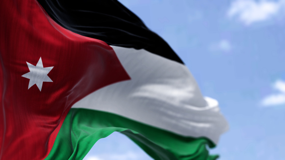 يوم العلم مواصفات العلم وفقا للدستور الأردني