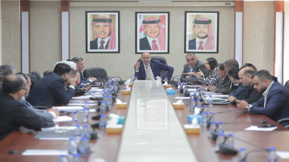 المالية النيابية تناقش استيضاحات المحاسبة المتعلقة بوزارة الاقتصاد الرقمي و الريادة ومؤسسة البري