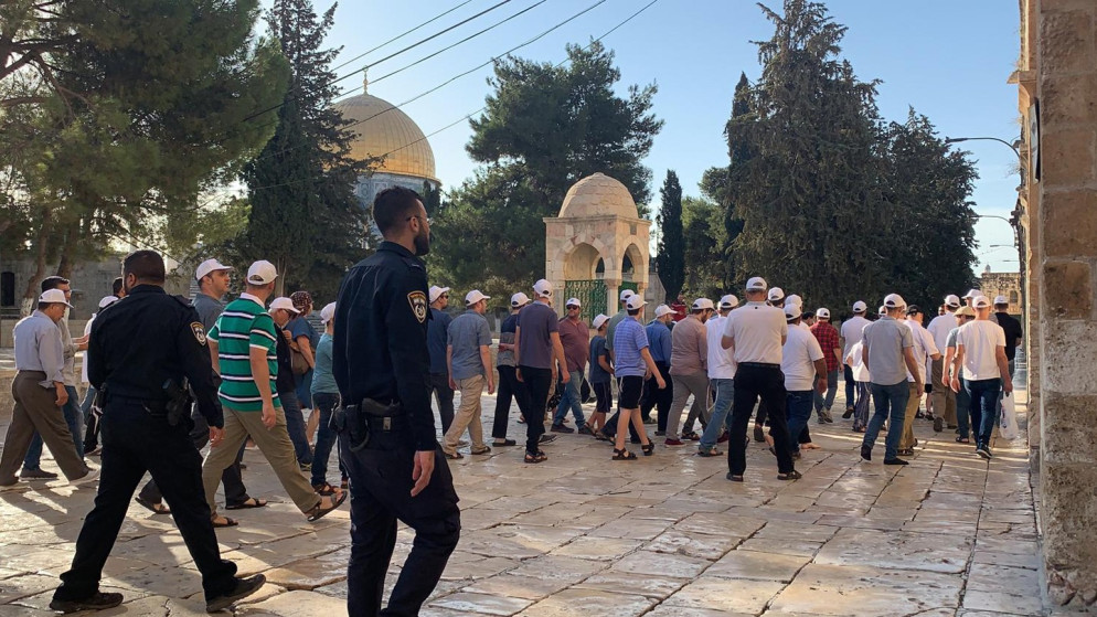 القدس المحتلة مئات المستوطنين يقتحمون المسجد الأقصى في رابع أيام الفصح اليهودي