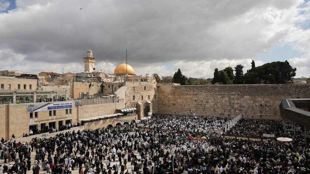 محافظة القدس: اقتحامات المستوطنين للأقصى هدفه سياسي لتثبيت ضم القدس