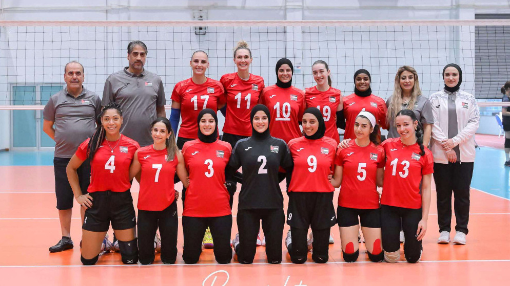 المنتخب الوطني للكرة الطائرة للسيدات يفتتح الأحد مشاركته بدوري أبطال آسيا