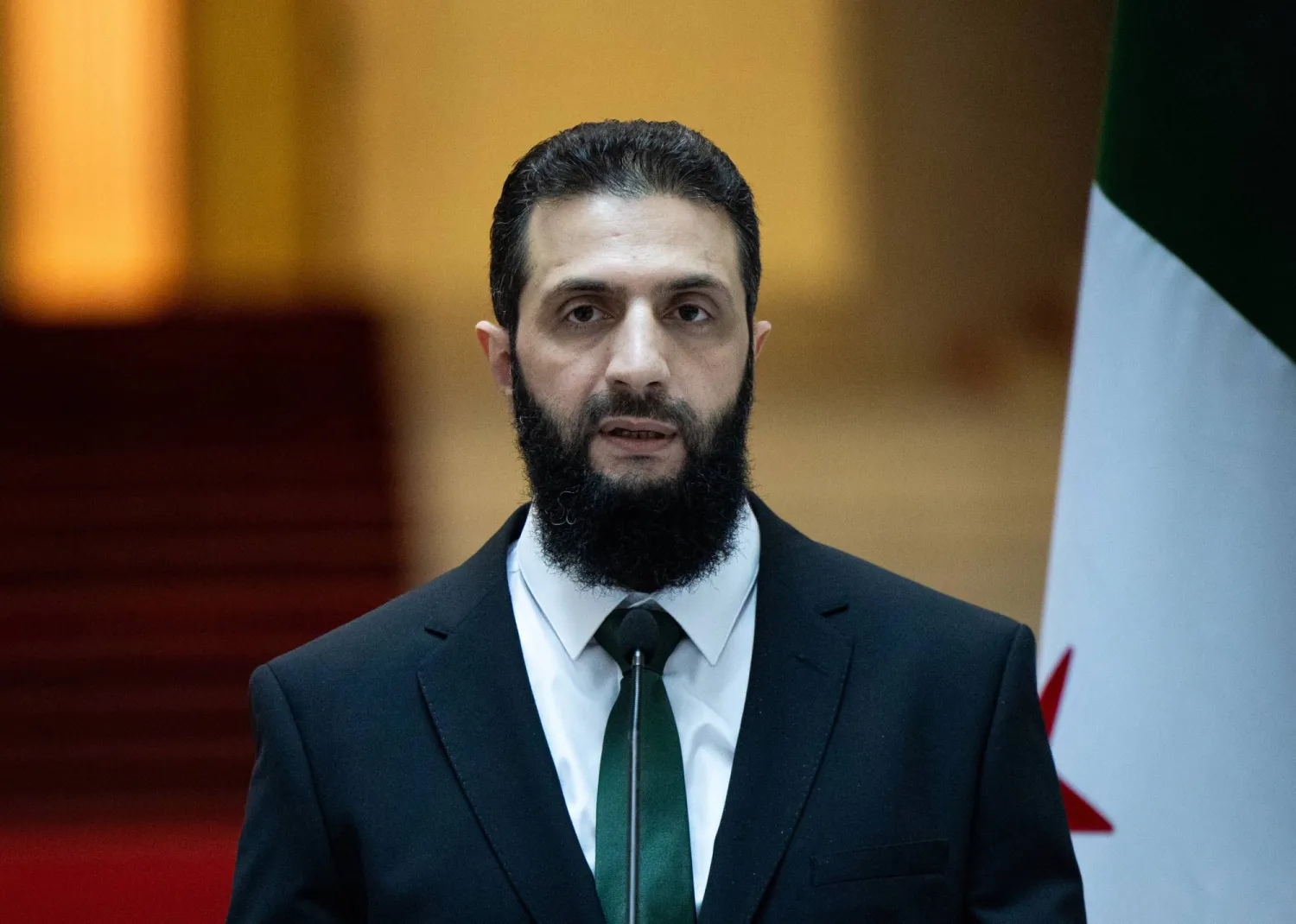 الشرع سيترأس وفد سوريا إلى القمة الروسية العربية في موسكو